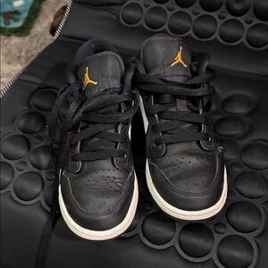 Jordan Kids Black and Gold Sneakers